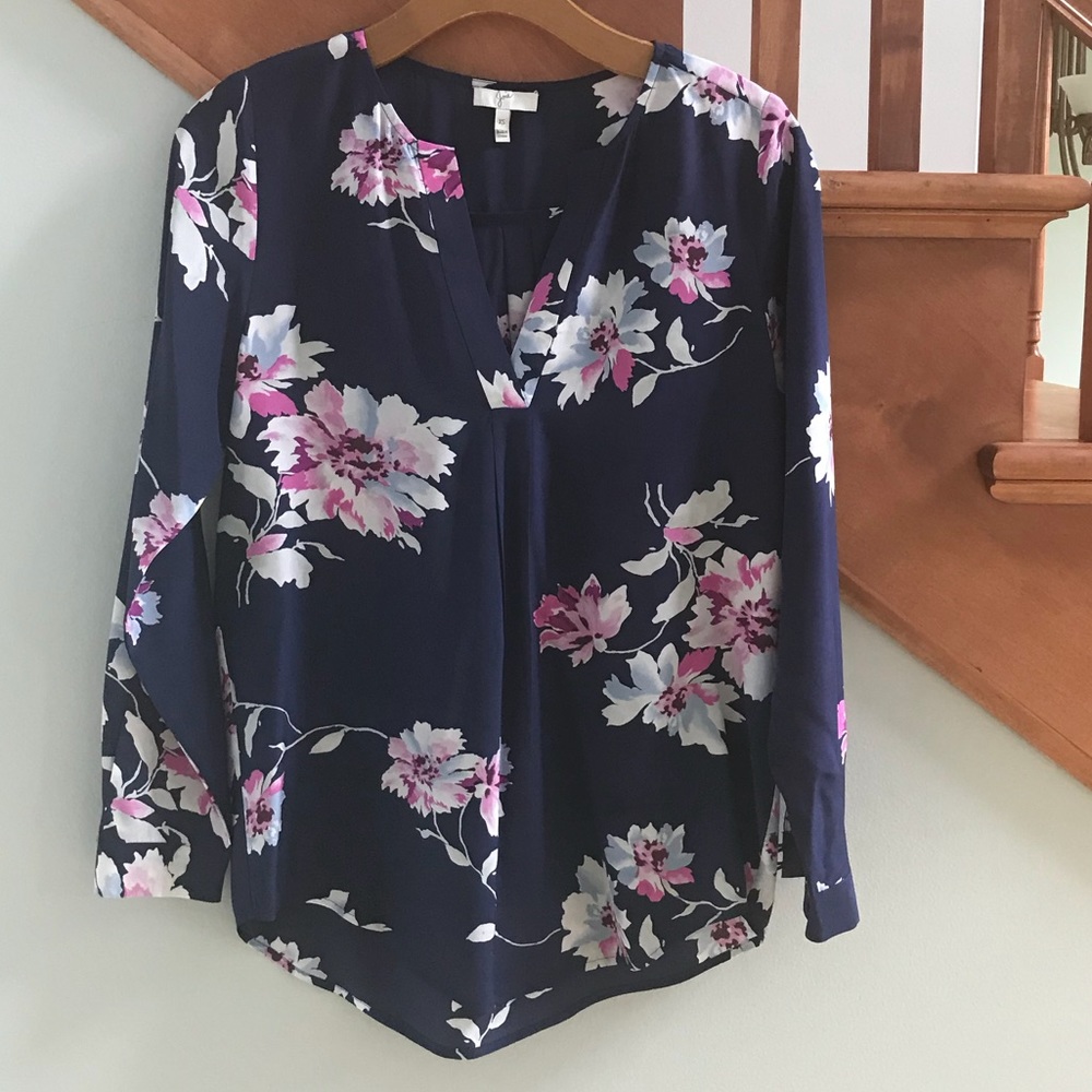 Beautiful Joie silk blouse.   NWOT
